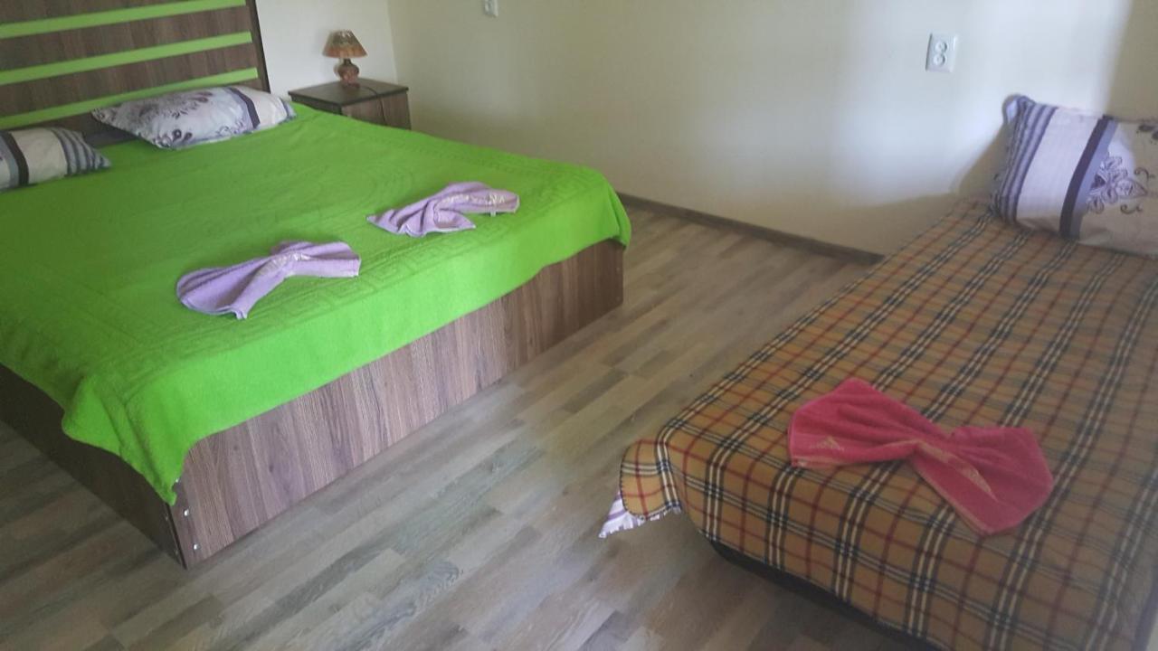 Гостевой дом Olga's Home Батуми Экстерьер фото